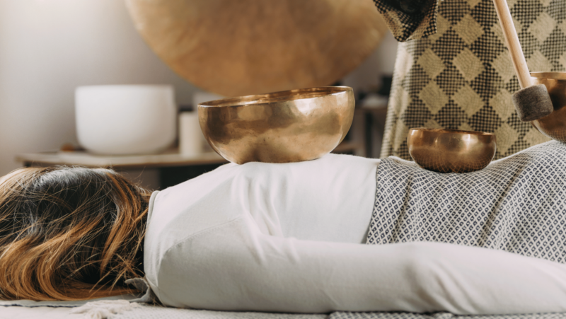 Sonalya - Riequilibrio con Campane Tibetane e di Cristallo